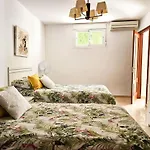 5 Bed With Pool In Cerros De Aguila *